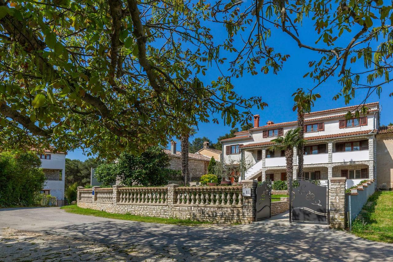 Apartments Rita Poreč Exterior foto